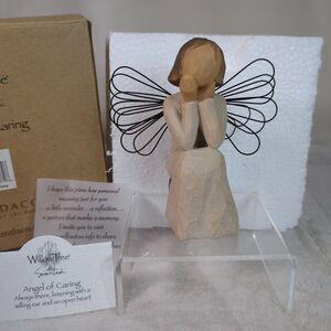 Willow Tree Angel of Caring Figurine 2001 Demdaco Susan Lordi New In Box #26079